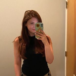 Meet your Posher, Genevieve